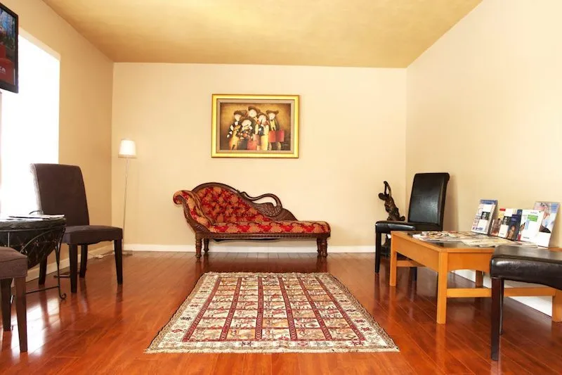 Image of waiting room